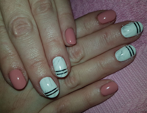 Classy Marble Effect Gel Nails