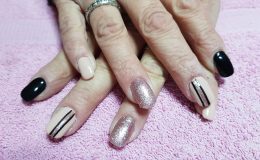 nude and rose gold stripy nails